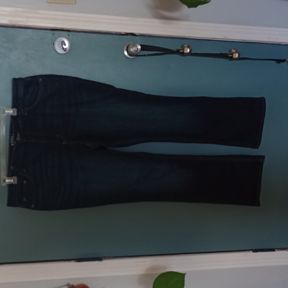 Women's Lee mid-rise boot cut jeans size 18
